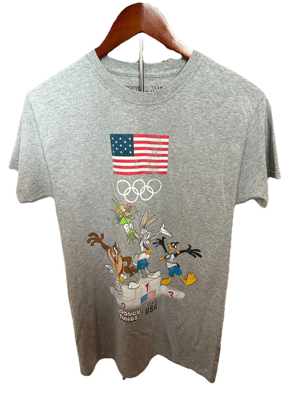 Looney Tunes Team USA Olympics T Shirt Small Bugs Bunny Taz Daffy Gray